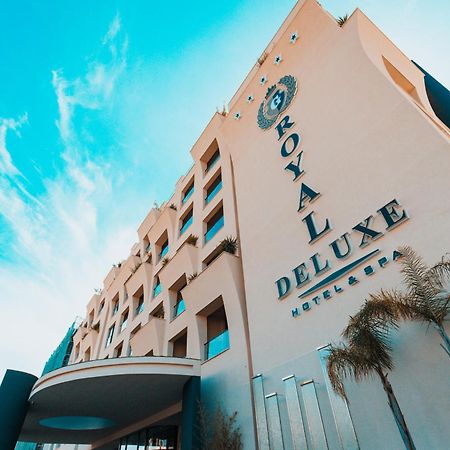 Royal G Deluxe Hotel Shkallnur ภายนอก รูปภาพ